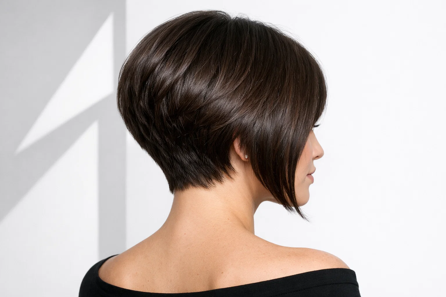 The Inverted Bob with Layers