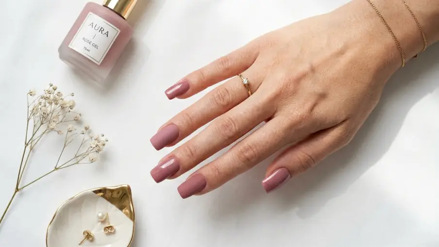 Multi-Finish Matte and Gloss Gel Nails