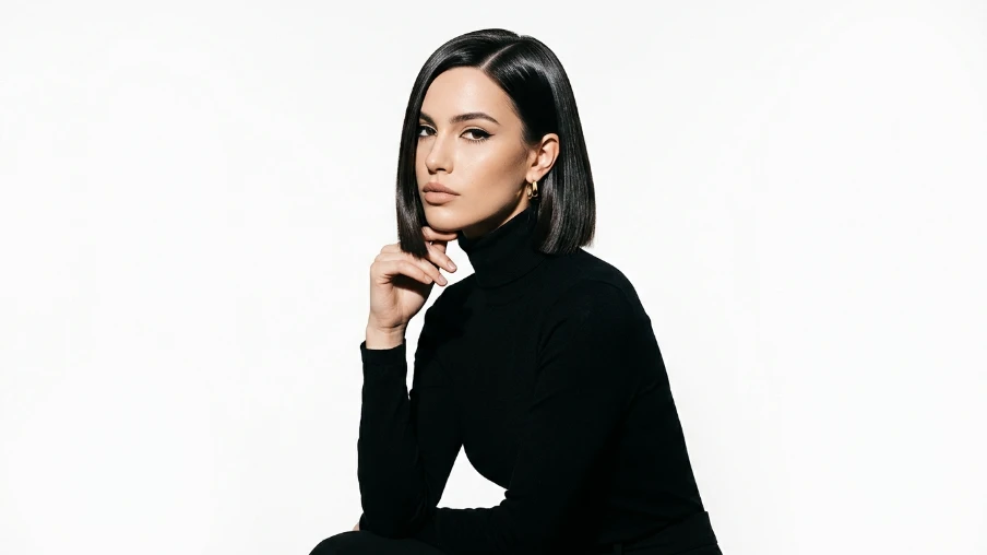 The Blunt Bob for a Clean, Graphic Look