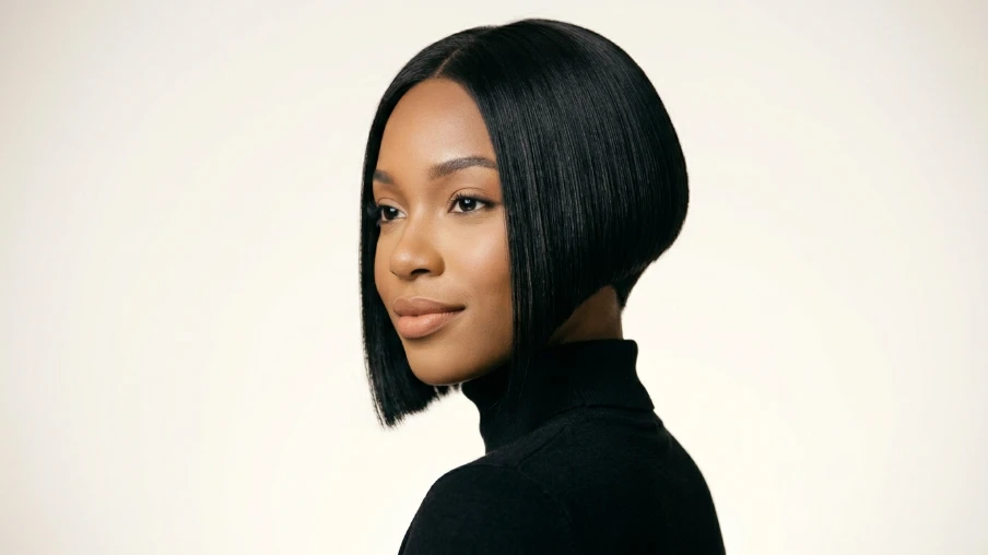 Quick Weave Bob with Straight Ends and Curved Neckline